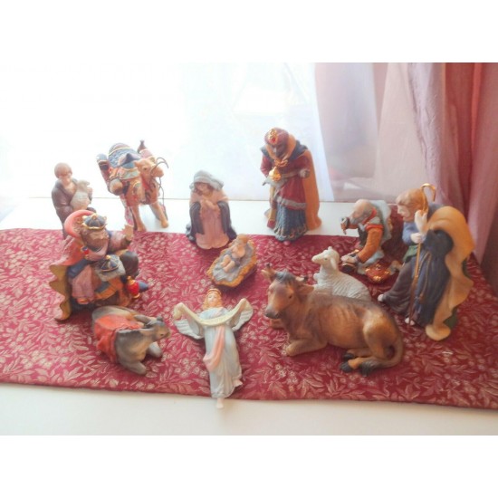 Kirkland Signature Nativity Set 13 Piece Hand Painted Christmas Home Decoration