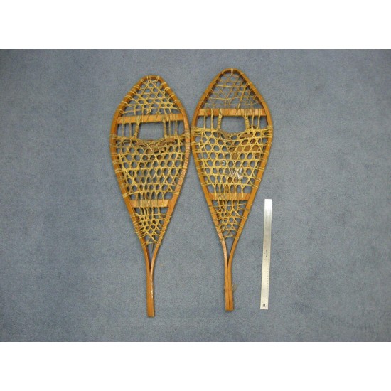 Authentic Vintage Pair of Snowshoes Used Gallery (47-90-G218) 8U