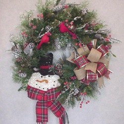 WINTER SNOWMAN COUNTRY FARMHOUSE CARDINALS EVERGREENS WREATH DOOR DECOR