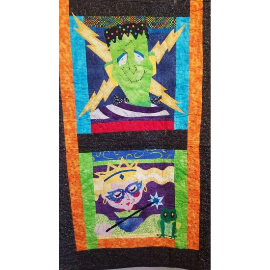 Creepy Halloween Quilted Banner