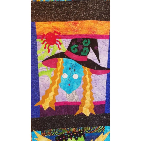 Creepy Halloween Quilted Banner