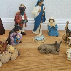 Leo Price, 10 piece Millennium Nativity LDT 137/2000 sets. Prestige Designs  IOB