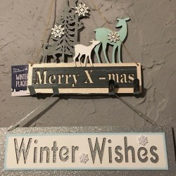 Reindeer X-Mas and Winter Wishes Christmas wall plaques with Glitter & Sparkle