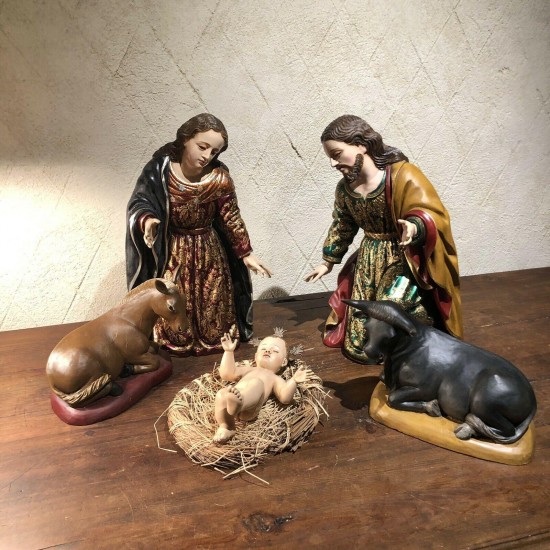 6 Piece Hand Carved Wood Made in Ecuador Nativity Set Mary Joseph Jesus Animals