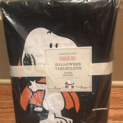 POTTERY BARN KIDS SNOOPY PEANUTS HALLOWEEN TABLECLOTH NEW