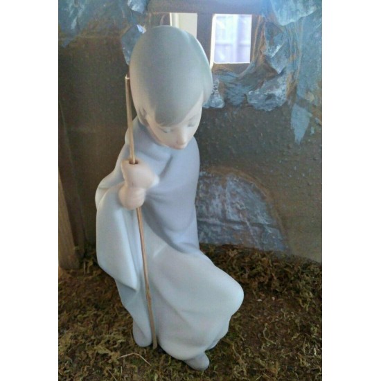 Lladro MATTE Nativity Set  Mary, Joseph & Jesus in Mint Condition Stable-New