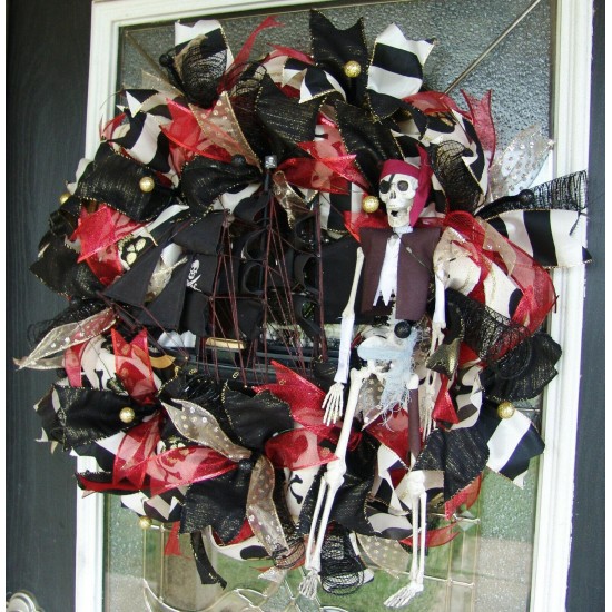 Light Up Pirate Ship & Skeleton Deco Mesh Front Door Wreath Gasparilla Halloween