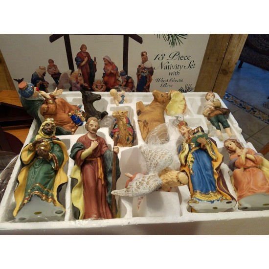 RARE Kirkland Signature 13 PC Porcelain Nativity Set 75177