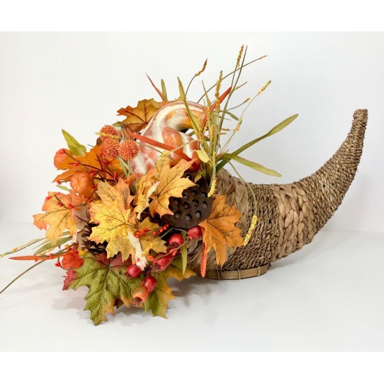 WICKER CORNUCOPIA FALL BASKET LARGE CENTERPIECE ARRANGEMENT THANKSGIVING TABLE