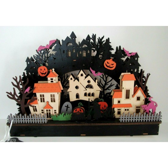 MARTHA STEWART LARGE LED LIGHTED DIE CUT WOODEN HALLOWEEN HAUNTED VILLAGE NEW