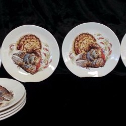 Pottery Barn~Set/8 Watercolor TURKEY Appetizer Salad PLATES Thanksgiving NEW