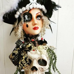 Pirate Halloween Centerpiece