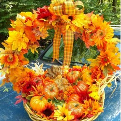 Fall Autumn Thanksgiving Turkey Pumpkins Vegetables Basket Centerpiece Decor NEW