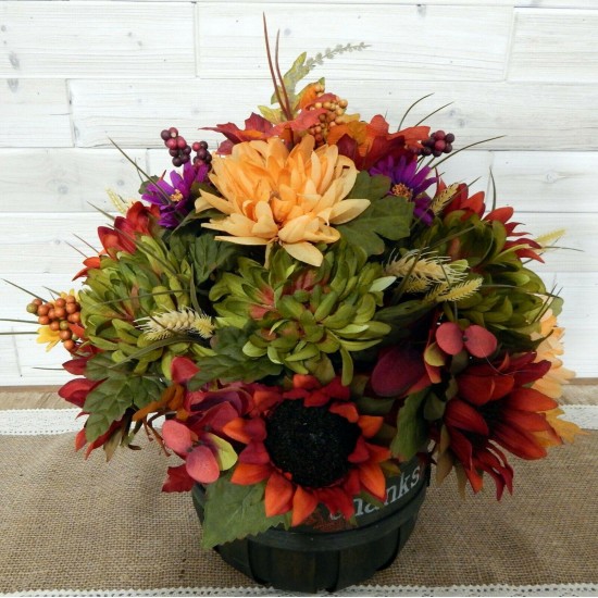 Large Fall/Autumn/Winter Table Top Centerpiece 20